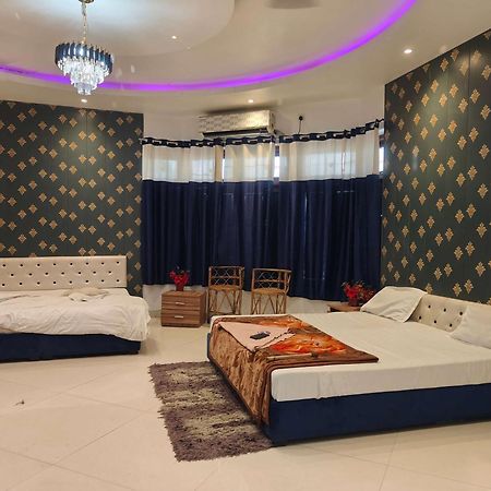 Mauji'S Villa Hotel & Guest House Allāhābād Junction المظهر الخارجي الصورة